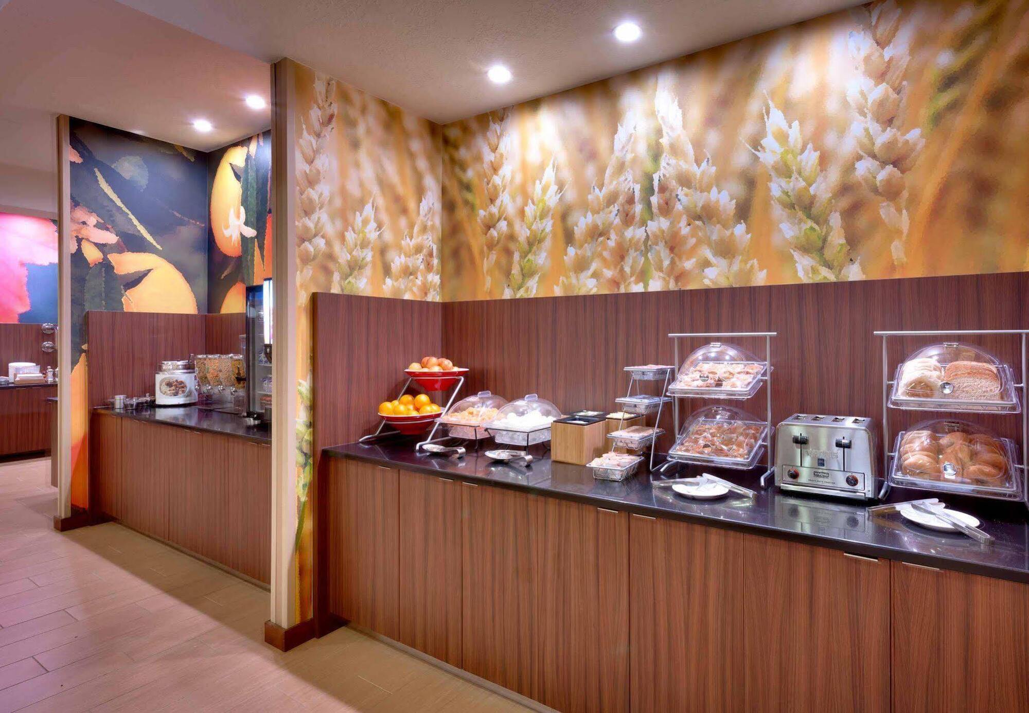 Courtyard By Marriott Salt Lake City Downtown Zewnętrze zdjęcie