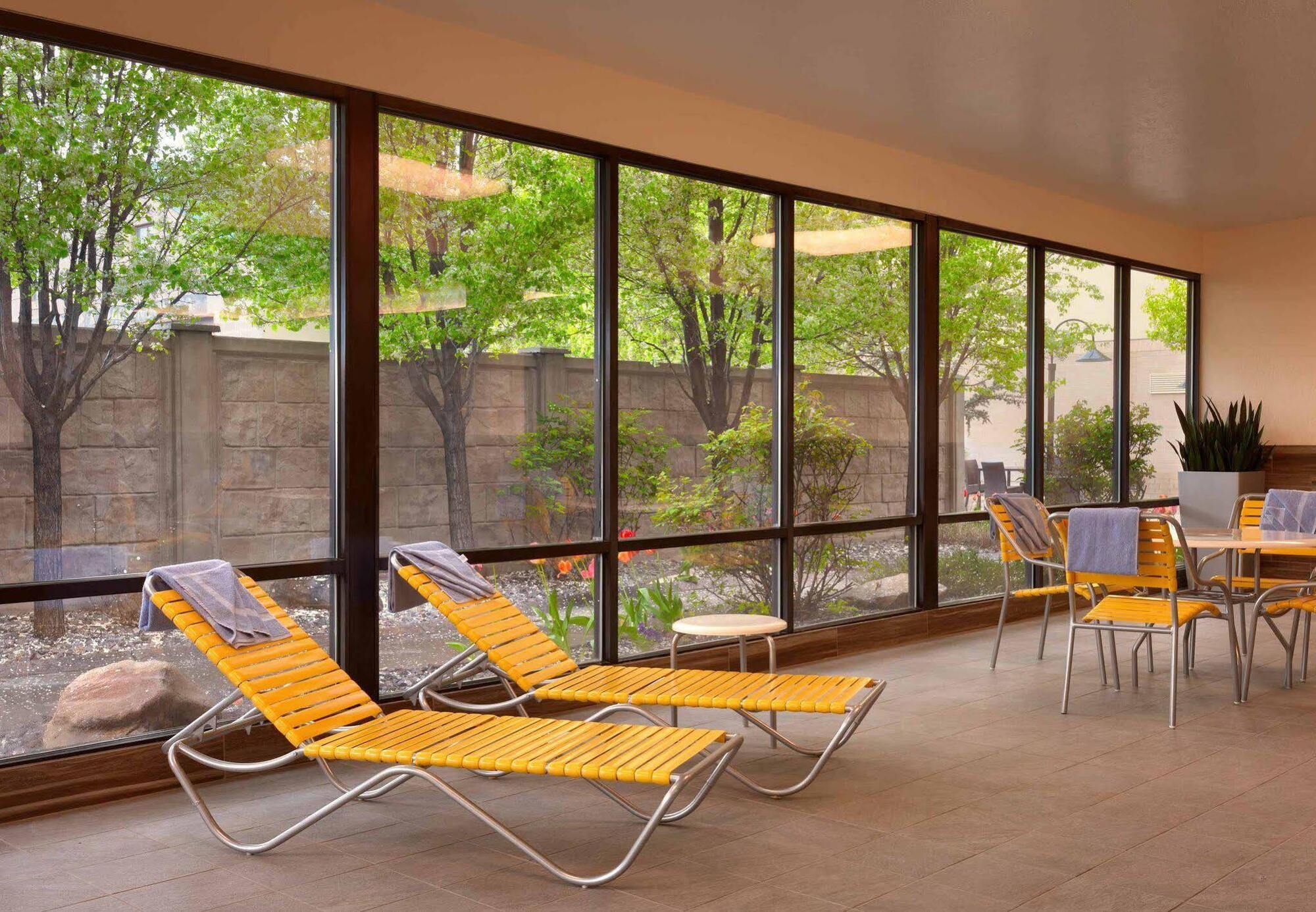 Courtyard By Marriott Salt Lake City Downtown Zewnętrze zdjęcie