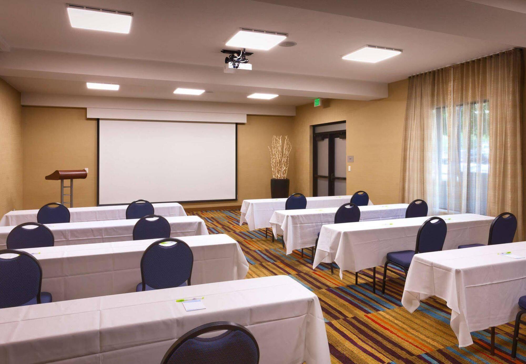 Courtyard By Marriott Salt Lake City Downtown Zewnętrze zdjęcie